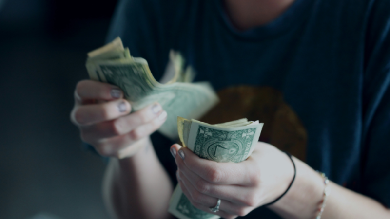 How to Manage Your Money When Your Income Is Irregular