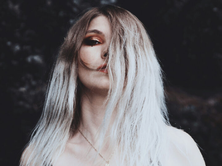 WellHealthOrganic.com Know the Causes of White Hair and Easy Ways to Prevent It Naturally