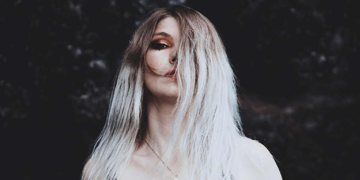 WellHealthOrganic.com Know the Causes of White Hair and Easy Ways to Prevent It Naturally
